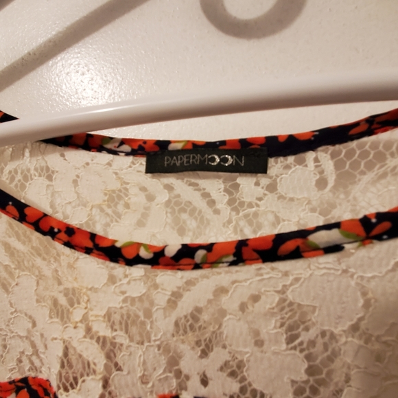 Papermoon Lace Floral Top - Picture 5 of 5